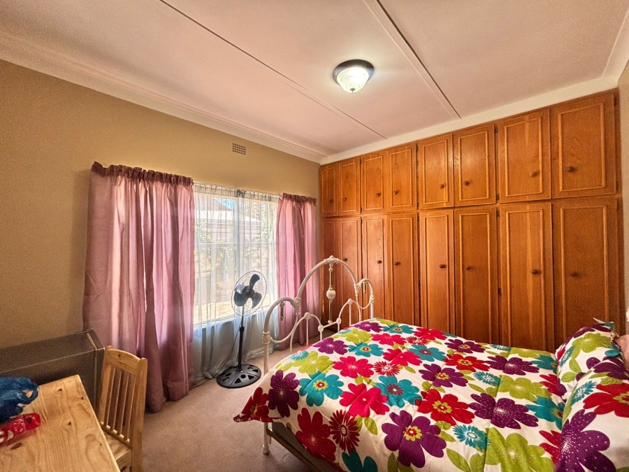 3 Bedroom Property for Sale in Flimieda North West